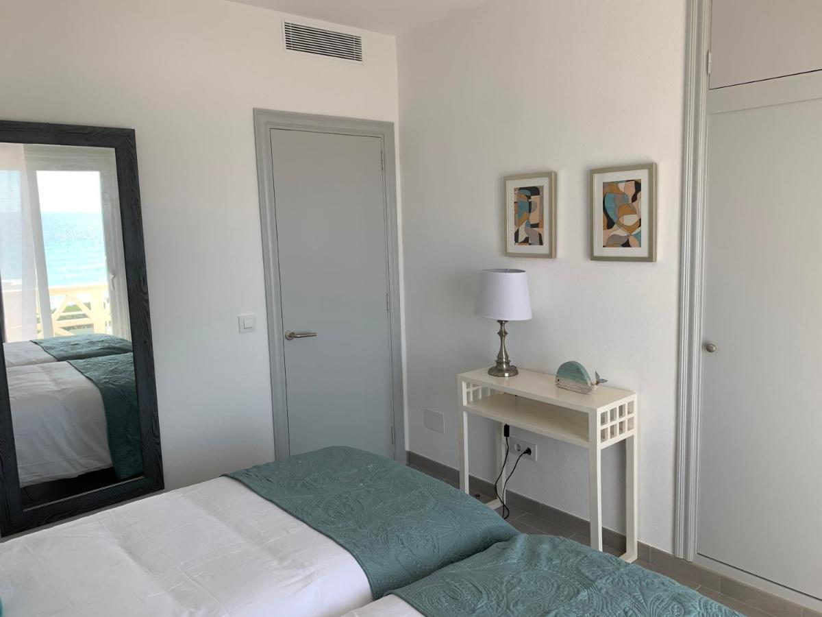 Apartamento En Playa Santo Tomas Es Migjorn Gran Exterior photo