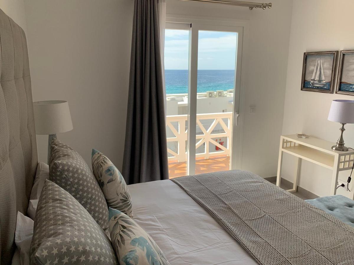 Apartamento En Playa Santo Tomas Es Migjorn Gran Exterior photo